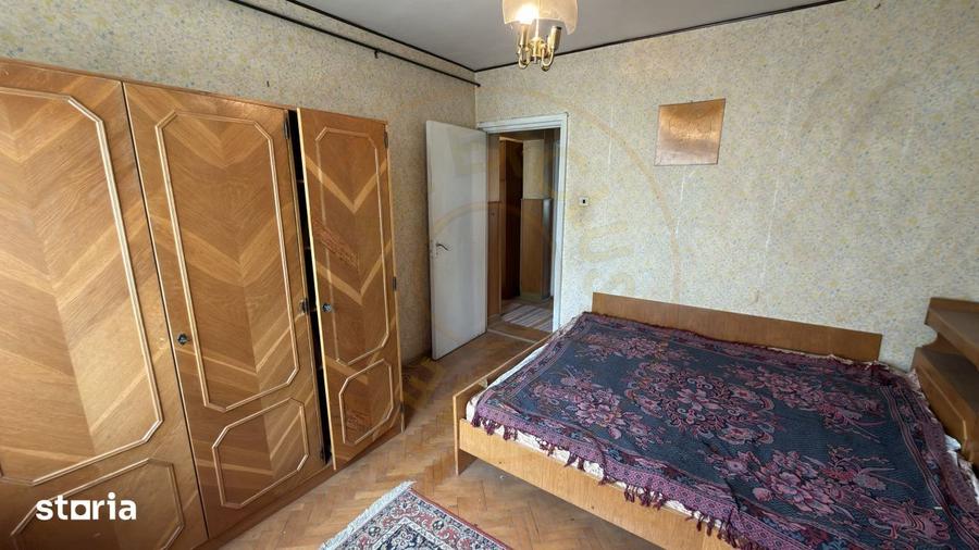 Apartament cu 2 camere decomandat, mobilat în Central