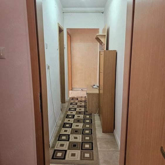 Vand apartament 3 camere , etajul 3 din 4+M, Sibiu, Zona Pia?a Rahova - 7