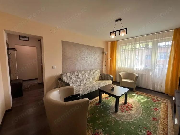 Apartament cu 4 camere semidecomandat, mobilat în Lugoj