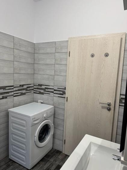 Apartament cu 2 camere decomandat, mobilat în Aradului