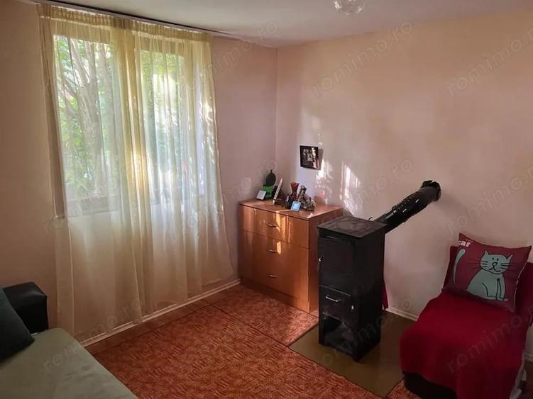 Casă cu 2 camere cu Teren 315 Mp în Tudor