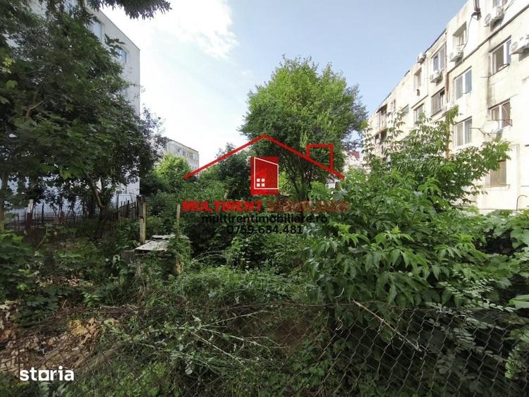 Teren de 827 mp, în Vest