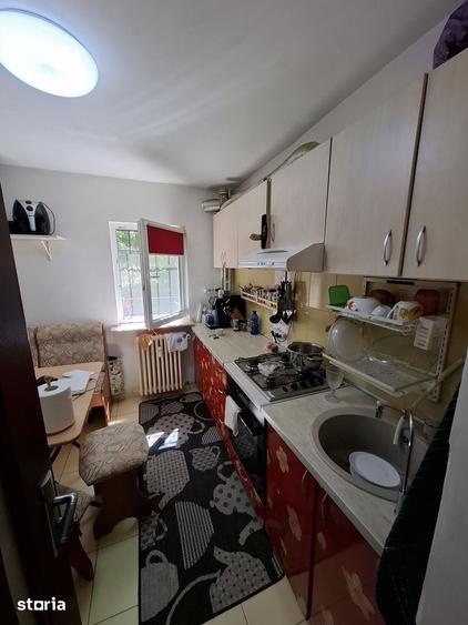 Apartament cu 3 camere decomandat în Inel II