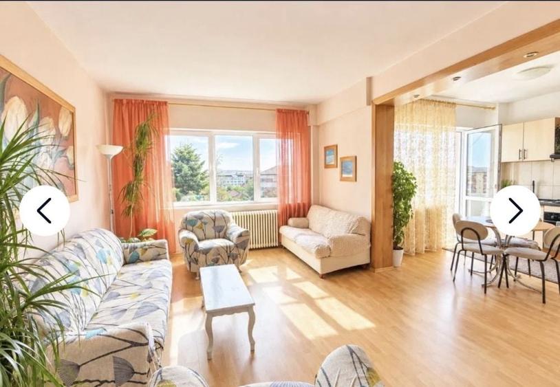 Apartament cu 4 camere în Cetate