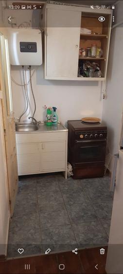 Garsonieră decomandată în Micro 17