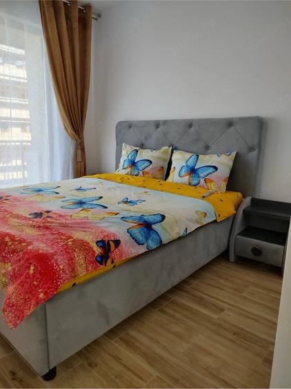 Apartament cu 2 camere decomandat în Florești