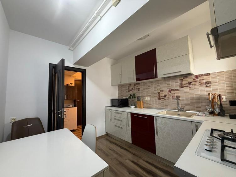 Apartament cu 2 camere semidecomandat, mobilat în Sebastian