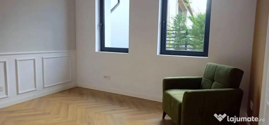 Casă cu 2 camere cu Teren 150 Mp în Central