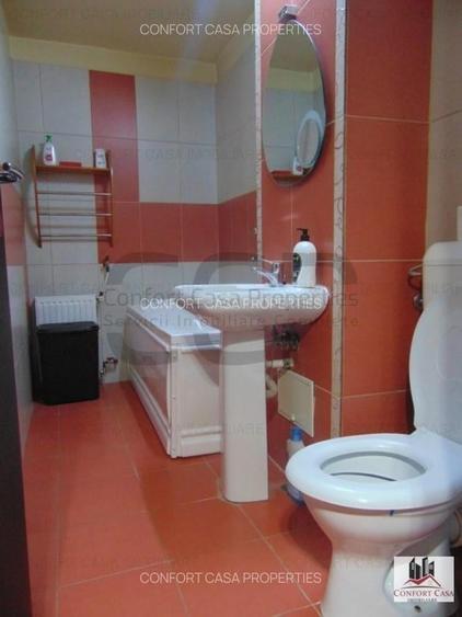 Garsonieră decomandată în Nerva Traian