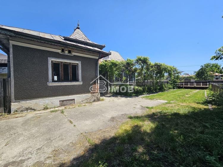 Casă individuală cu 4 camere cu Teren 995 Mp în Viișoara