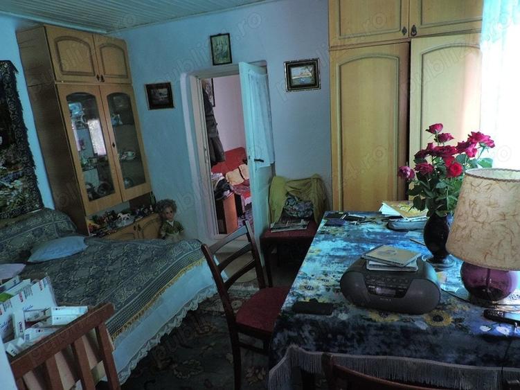Casă cu 4 camere cu Teren 1100 Mp în Heliade Rădulescu