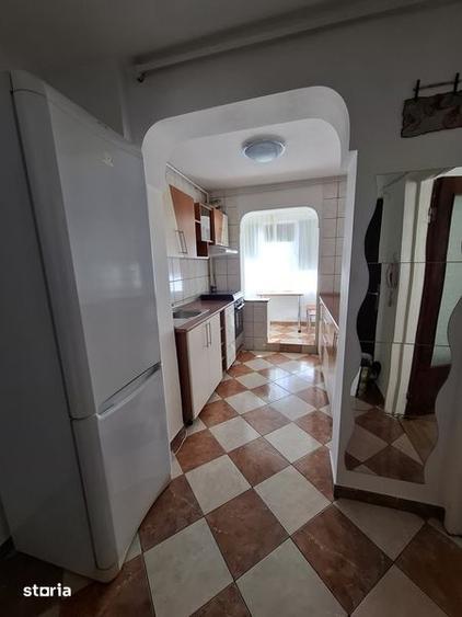 Apartament cu 2 camere decomandat în Ozana