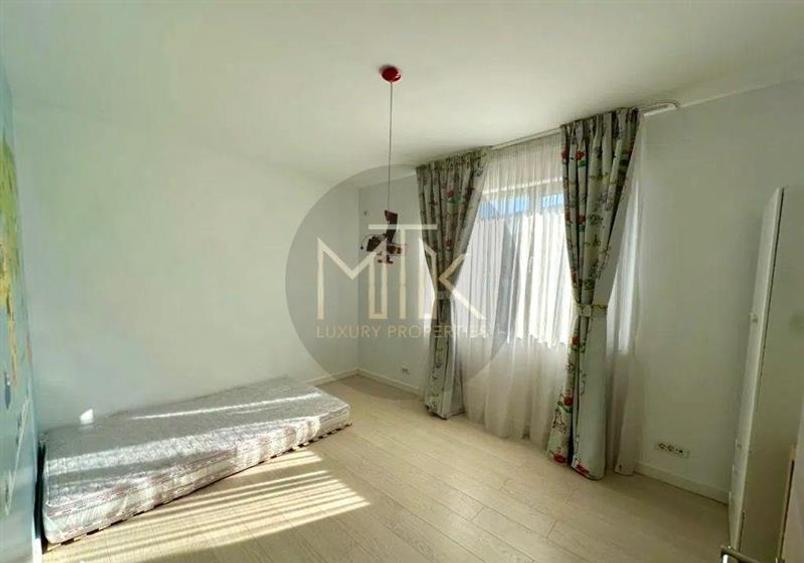 Casă individuală cu 5 camere cu Teren 280 Mp în Centura Nord