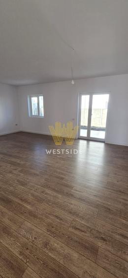 Apartament cu 3 camere decomandat în Remetea Mare