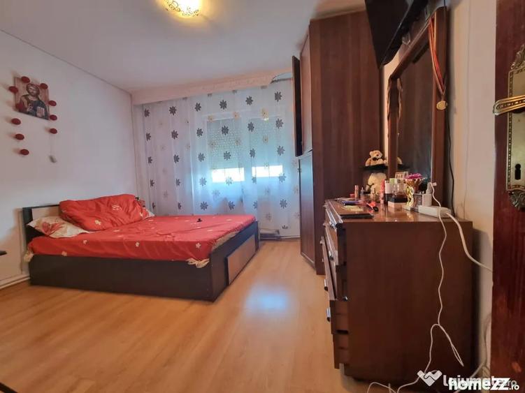 Apartament 3 camere decomandate/Zona Miori?ei-Banca Na?ion - 5