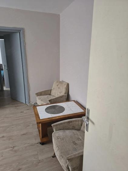 Apartament cu 2 camere nedecomandat în Central
