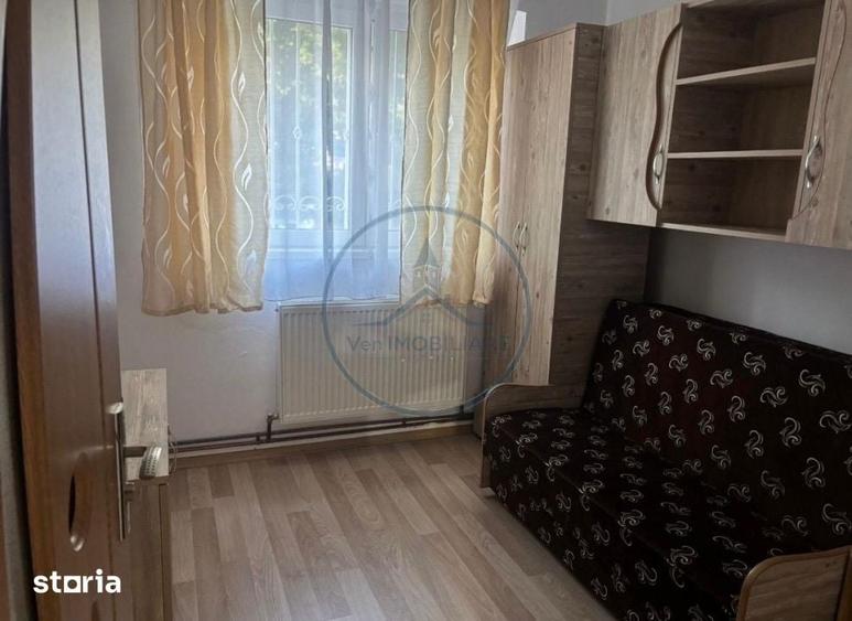 Apartament cu 3 camere în Decebal