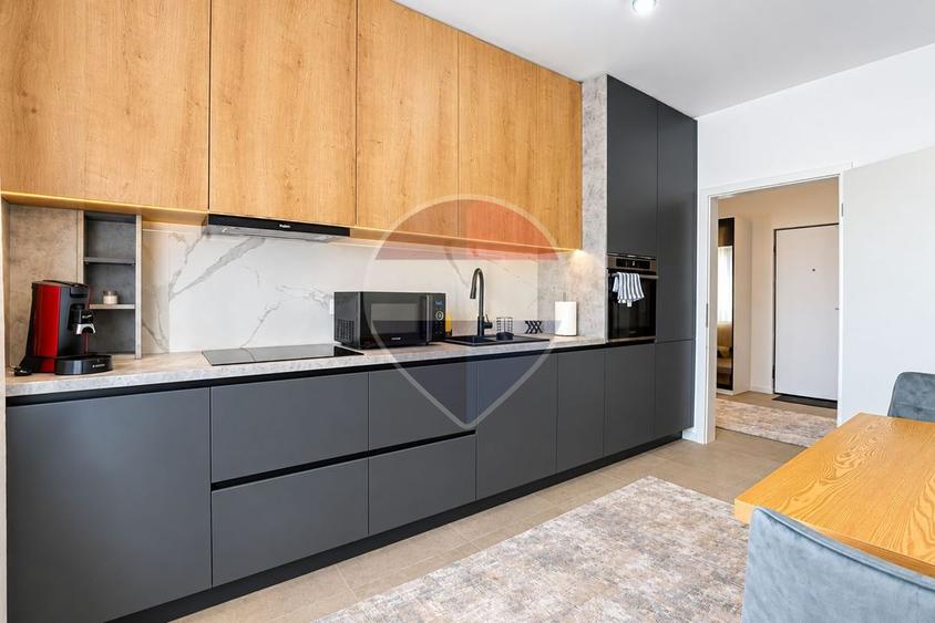 Apartament cu 2 camere decomandat, mobilat în Tractorul