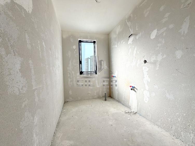 Duplex cu 4 camere cu Canalizare în Florești