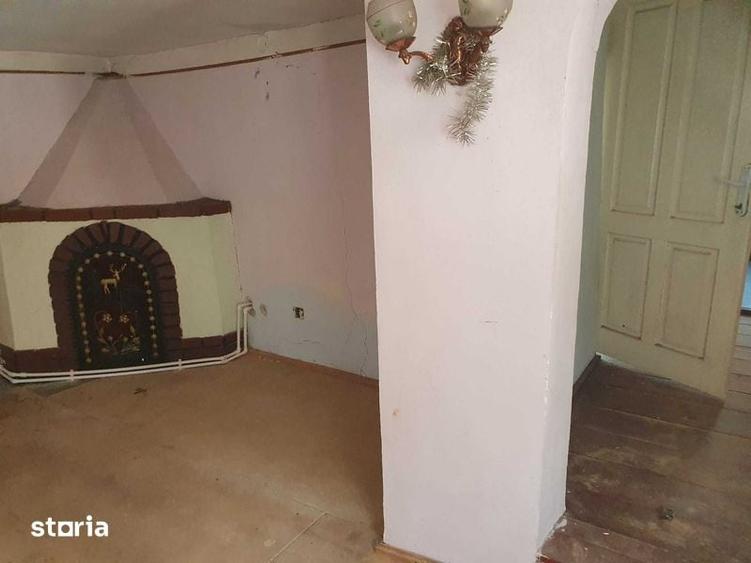 Casă cu 4 camere cu Teren 122 Mp în Central