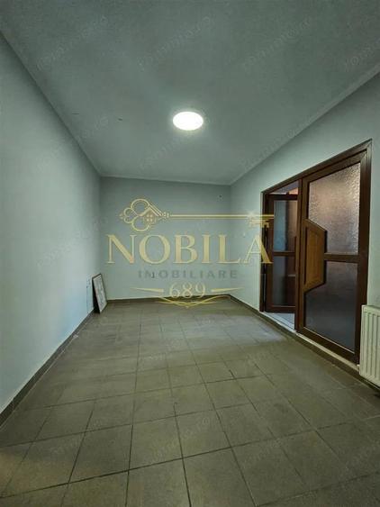 Casă cu 4 camere cu Teren 1100 Mp în Est