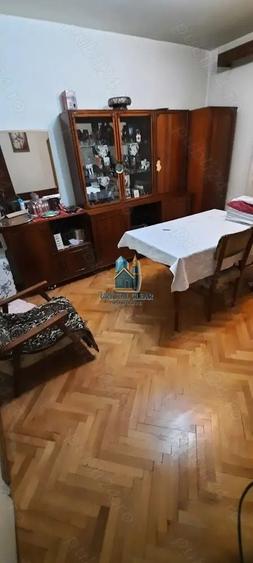 Apartament cu 3 camere circular în Dâmbu Pietros