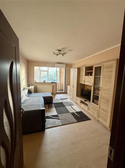 Apartament 2 Camere, Zona Tomis Nord, Langa Parcul Tabacarie - 1