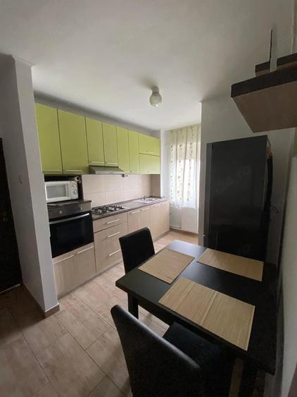 Apartament cu 2 camere decomandat în Ultracentral