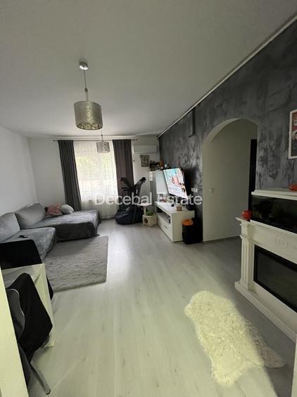 Apartament cu 3 camere decomandat în Voluntari