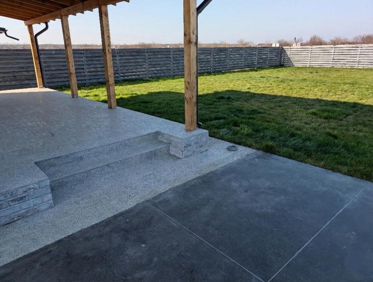 Casă individuală cu 5 camere cu Canalizare în Corbeanca