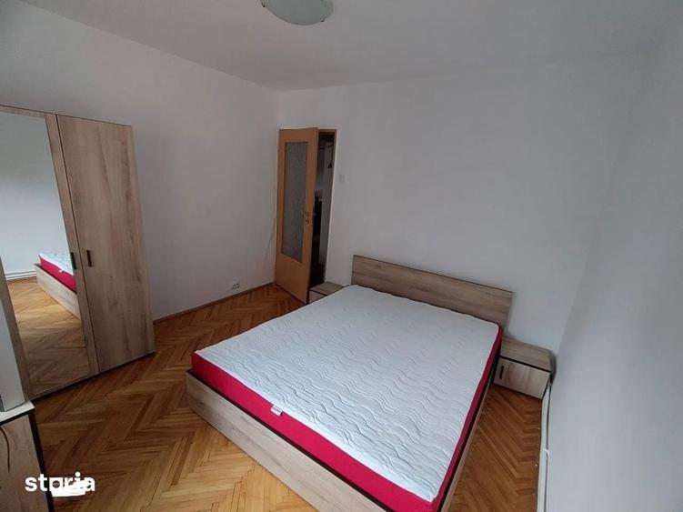 Apartament cu 4 camere decomandat în Gheorgheni
