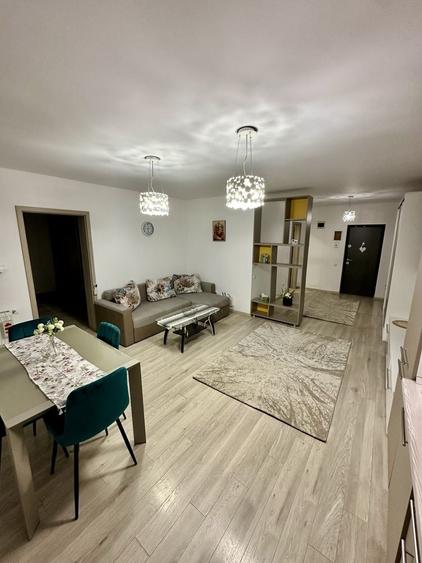 Apartament cu 2 camere decomandat în Florești