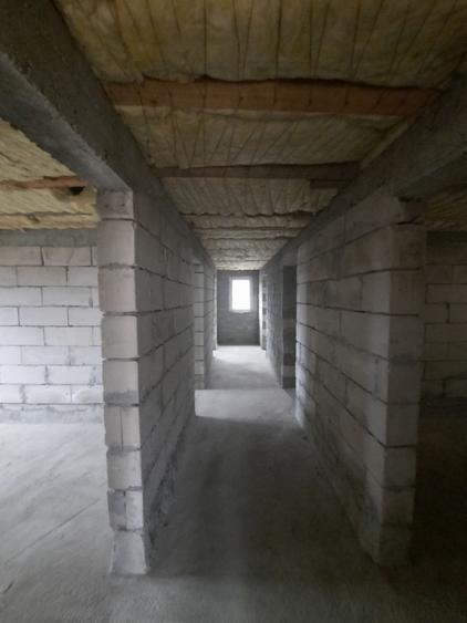 Casă individuală cu 8 camere cu Teren 800 Mp în Vădurele (Alexandru cel Bun)