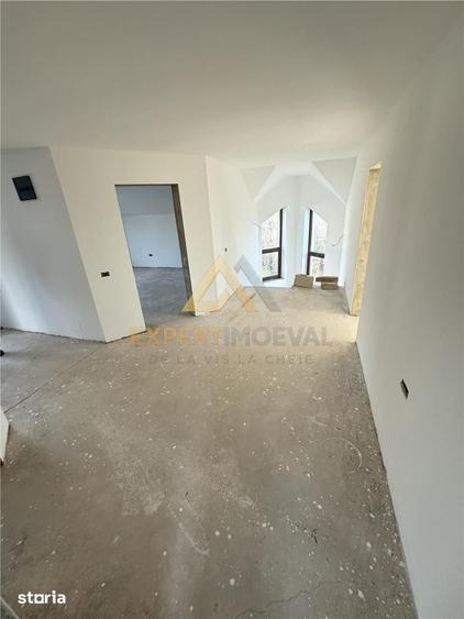 Casă cu 6 camere cu Teren 850 Mp în Tăuții-Măgherăuș