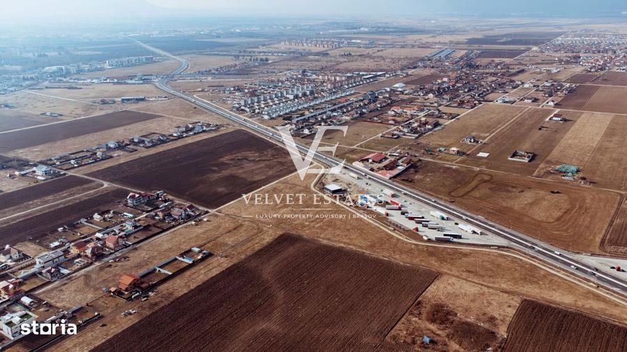 Teren de 9026 mp, în Sânpetru