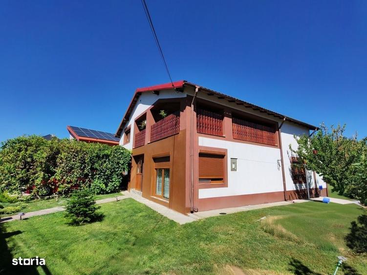 Casă cu 4 camere cu Teren 650 Mp în Topraisar