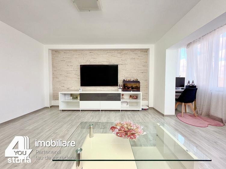 Apartament cu 3 camere decomandat în Micălaca