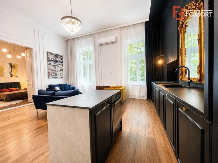Apartament cu 2 camere nedecomandat în Central