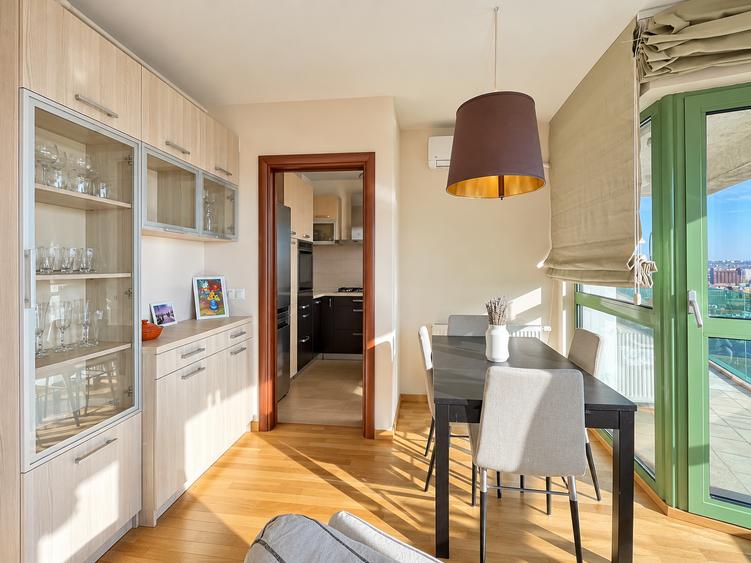 Apartament cu 2 camere decomandat, mobilat în Parcul Circului