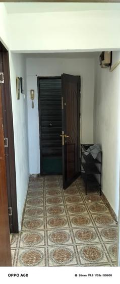 Apartament cu 2 camere semidecomandat în Colentina