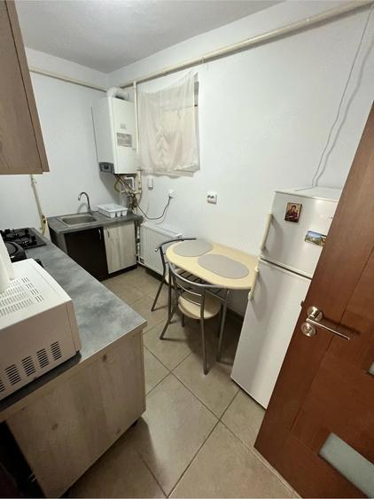 Apartament cu 2 camere semidecomandat în Ultracentral