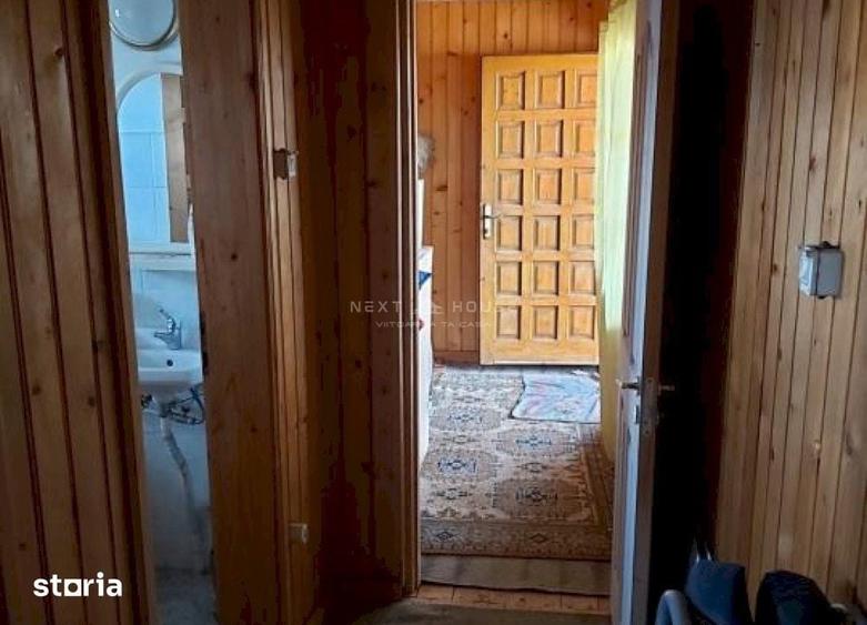 Casă cu 3 camere cu Teren 2350 Mp în Ciolpani