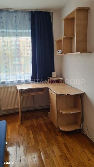 Apartament cu 3 camere în Astra