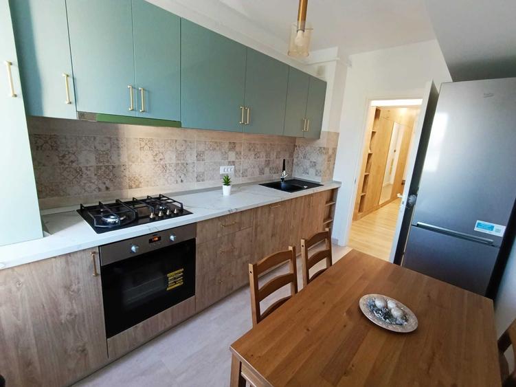 Apartament cu 2 camere, mobilat în Dacia