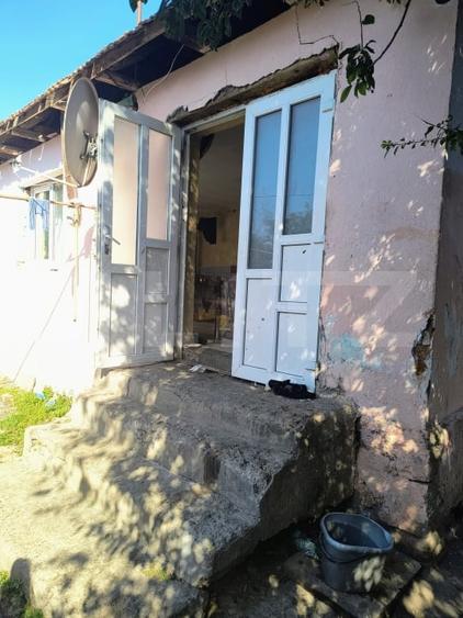 Casă individuală cu 2 camere cu Canalizare în Exterior Vest