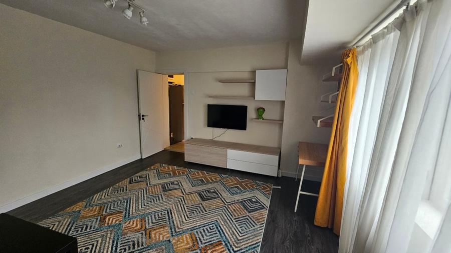 Apartament cu 2 camere decomandat, mobilat în Decebal