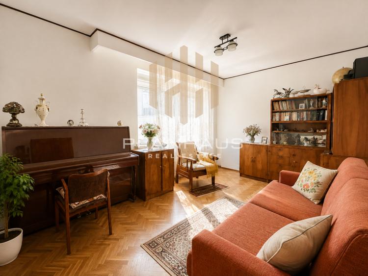 Apartament cu 4 camere decomandat, mobilat în Ultracentral