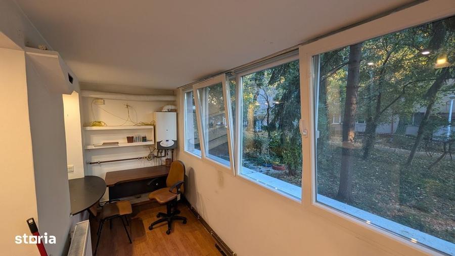 Apartament cu 2 camere în Drumul Sării