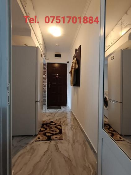 Apartament cu 2 camere semidecomandat în Micro 6
