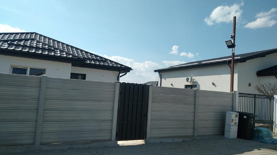 Casă individuală cu 5 camere cu Teren 350 Mp în Berceni